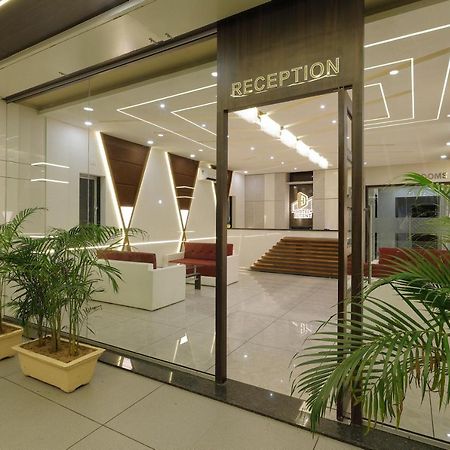 Hotel Decent Unjha 외부 사진